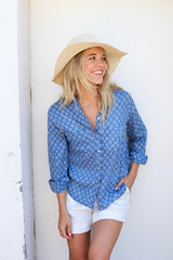 ivy & isabel caprice shirt in blue daisy